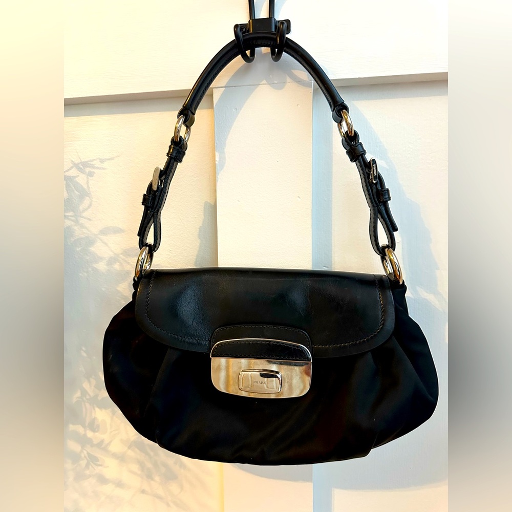 Authentic Prada Purse with authenticity!!!!